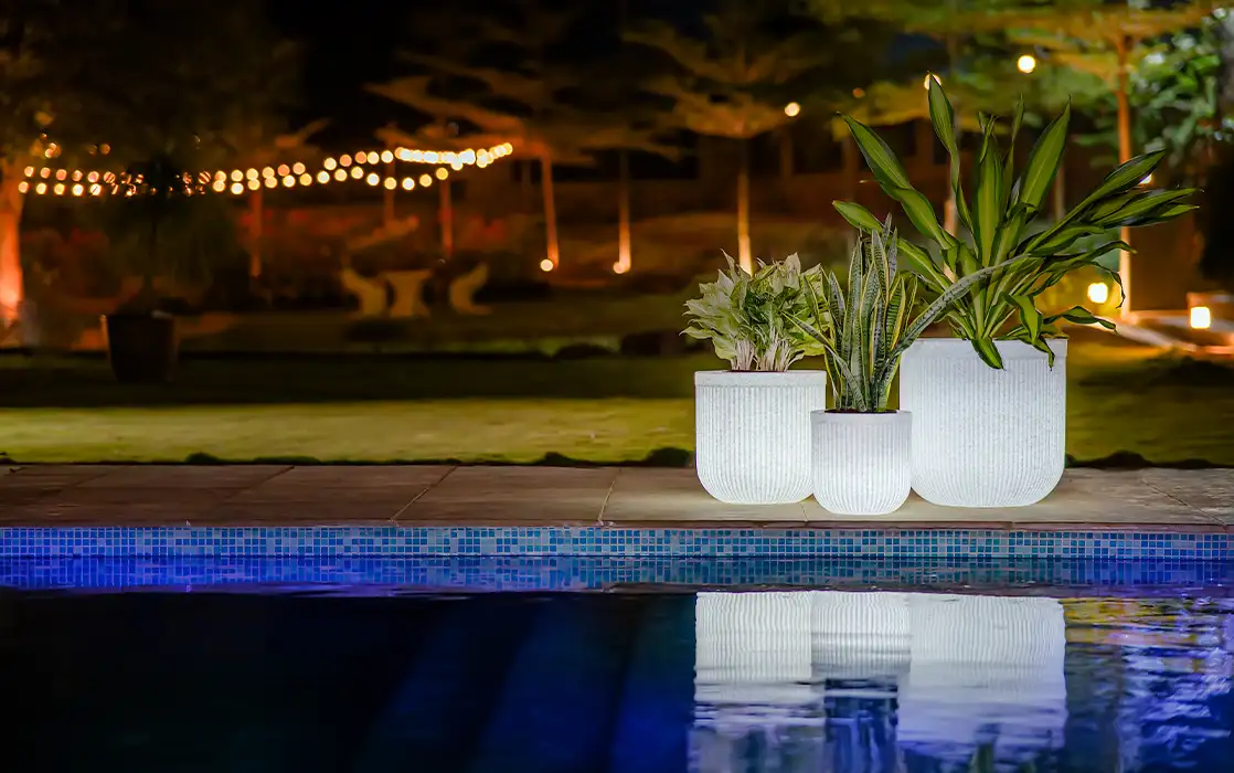 Tokyo planter glowing warm white